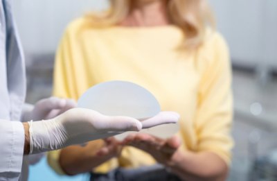 Changement de prothèse mammaire